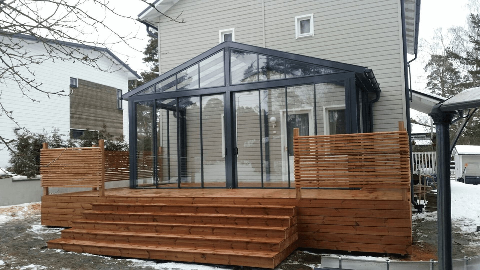 Alumiiniterassit - käytännöllinen ja esteettinen ratkaisu image 1