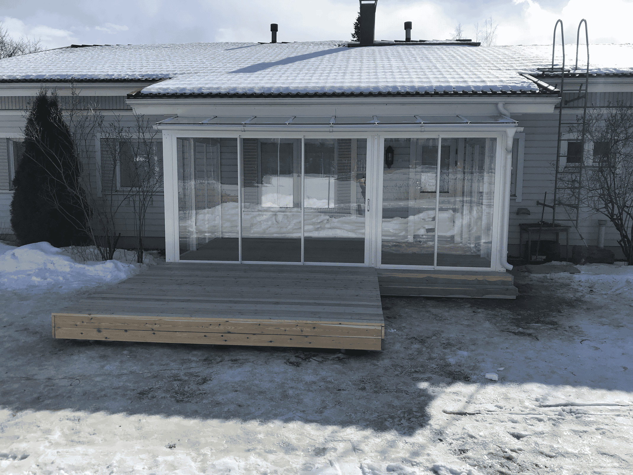 Alumiiniterassit - käytännöllinen ja esteettinen ratkaisu image 25